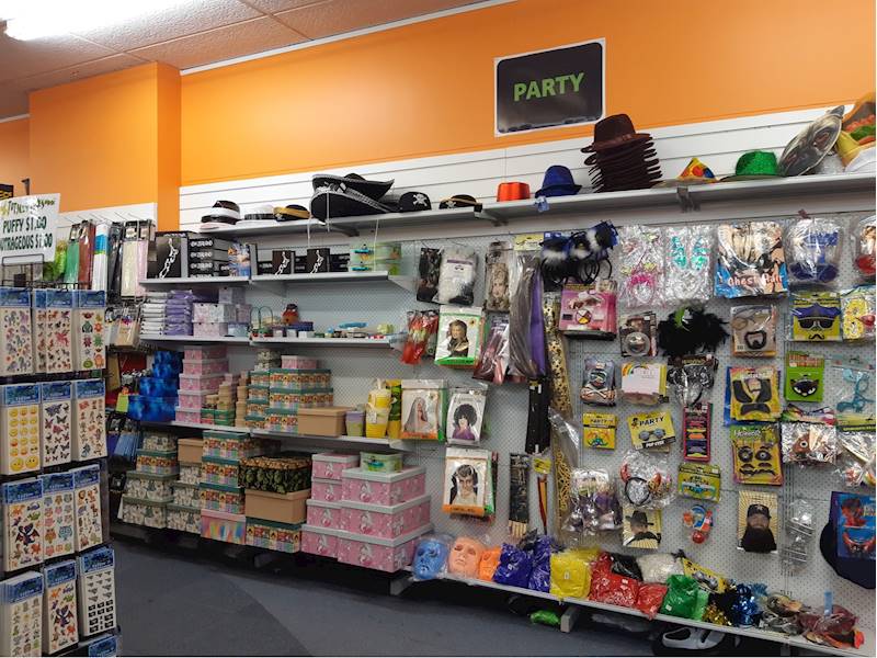 Excellent retail discount store in Lower Hutt for a bargain price! for
